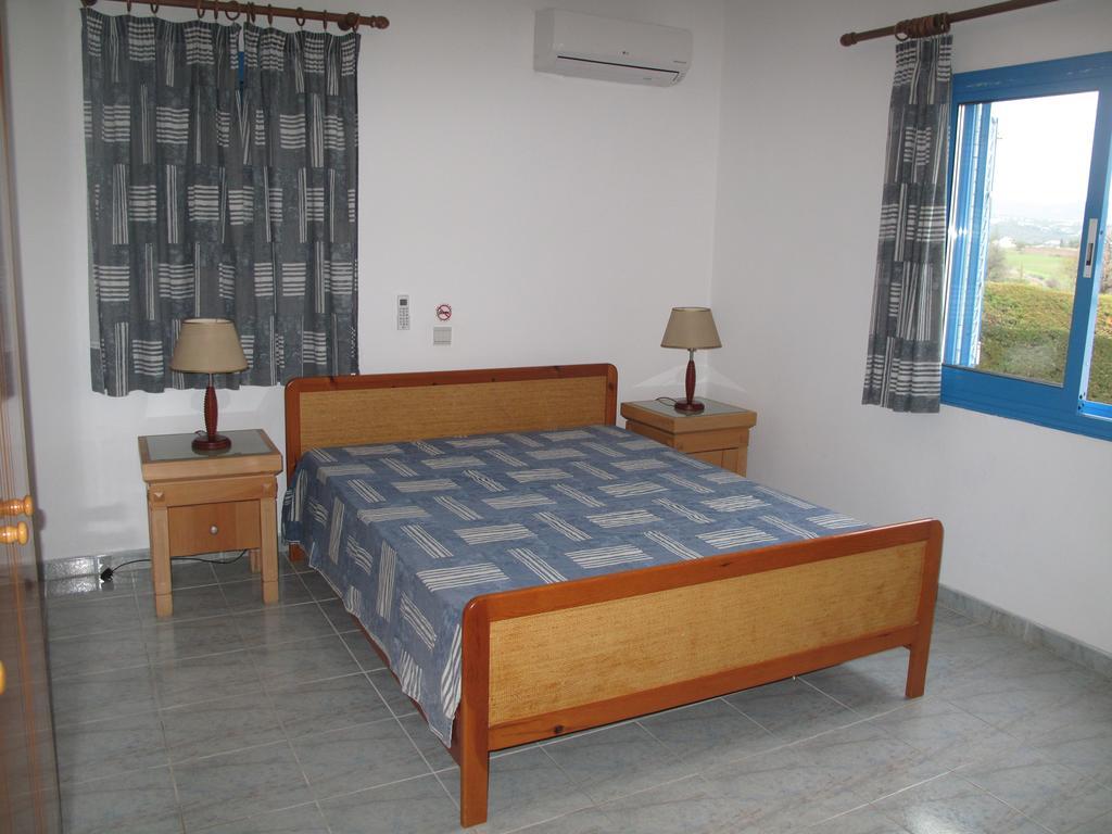 Chriseleni Latchi Villas Polis Kültér fotó